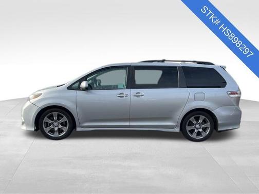 2017 Toyota Sienna SE Premium