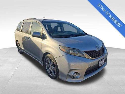 2017 Toyota Sienna SE Premium