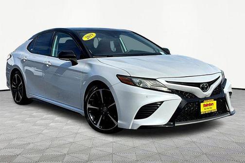 2019 Toyota Camry XSE