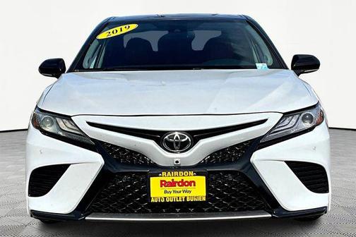 2019 Toyota Camry XSE