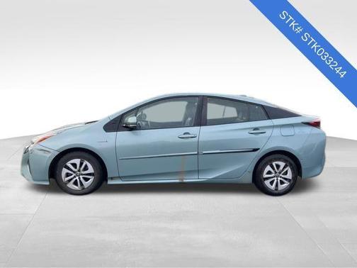 2017 Toyota Prius Four