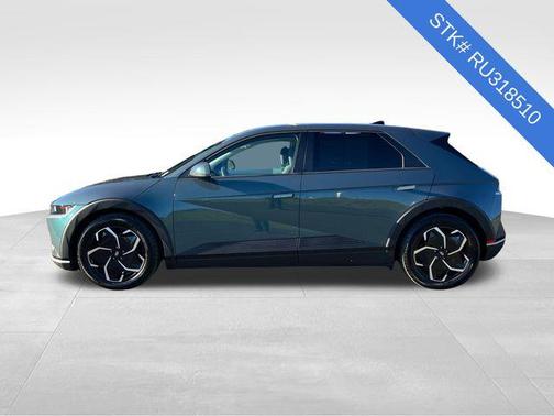 2024 Hyundai IONIQ 5 SE