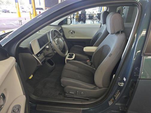 2024 Hyundai IONIQ 5 SE