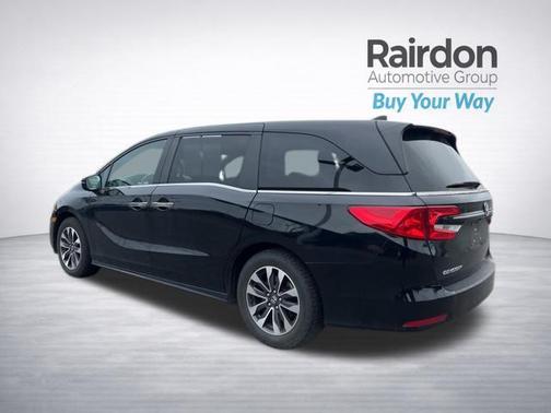 Crystal Black Pearl 2021 Honda Odyssey EX-L