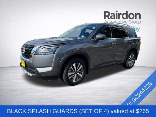 Gun Metallic 2025 Nissan Pathfinder SL 4WD
