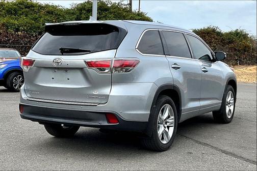 2015 Toyota Highlander Limited
