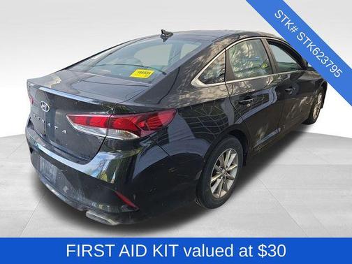 2018 Hyundai SONATA SE