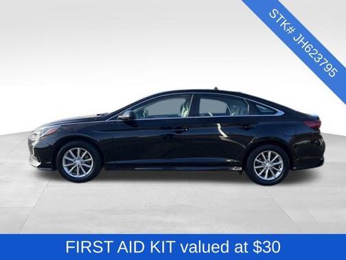 2018 Hyundai SONATA SE