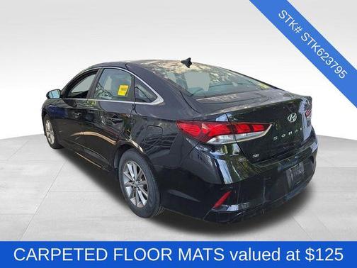 2018 Hyundai SONATA SE