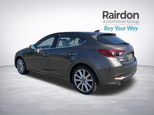 Titanium Flash Mica 2017 Mazda Mazda3 Grand Touring