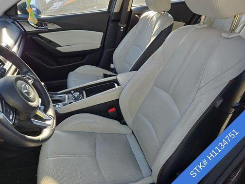 Titanium Flash Mica 2017 Mazda Mazda3 Grand Touring