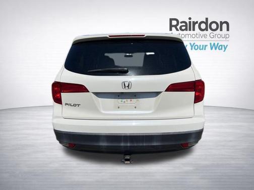 White Diamond Pearl 2016 Honda Pilot EX