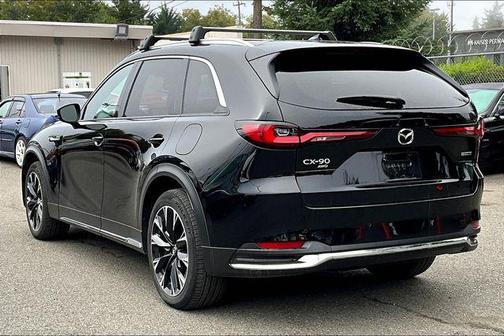 2024 Mazda CX-90 PHEV Premium Plus