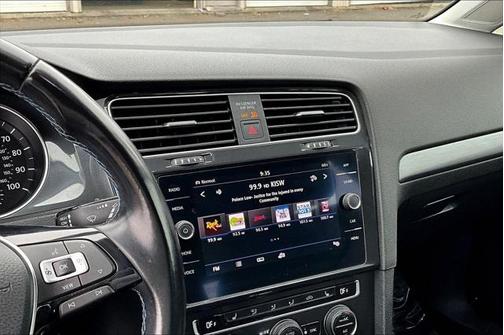 2019 Volkswagen e-Golf SE