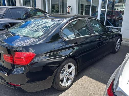 2012 BMW 328 328i