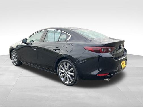 2024 Mazda Mazda3 FWD w/Preferred Package