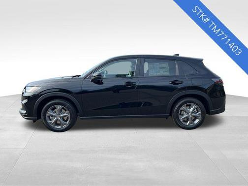 Crystal Black Pearl 2026 Honda HR-V LX