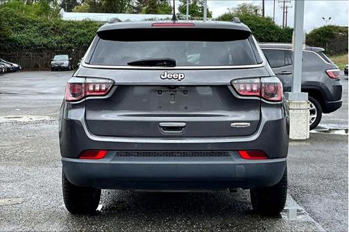 2017 Jeep New Compass Latitude