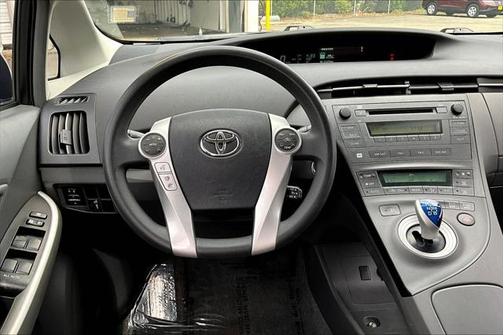 2011 Toyota Prius III