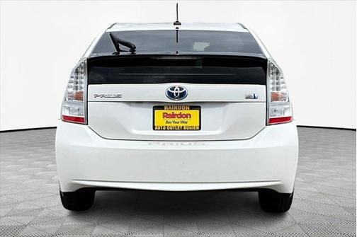 2011 Toyota Prius III