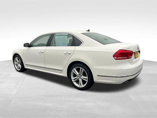 2013 Volkswagen Passat 2.0 TDI SEL Premium