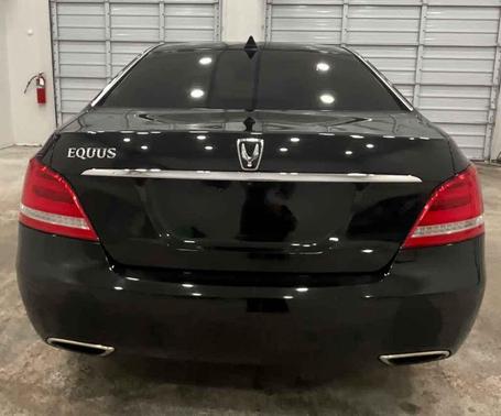 2015 Hyundai Equus Signature