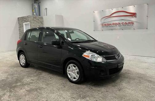 2010 Nissan Versa 1.8 S