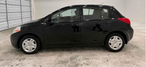 2010 Nissan Versa 1.8 S