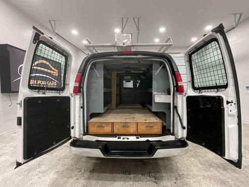 2018 GMC Savana 2500 Work Van
