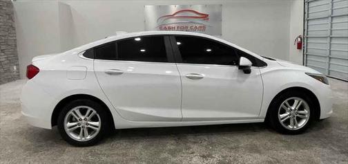 2016 Chevrolet Cruze LT Auto