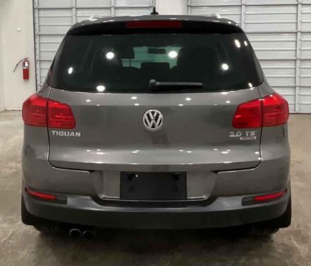 Gray 2015 Volkswagen Tiguan 4MOTION Auto SEL
