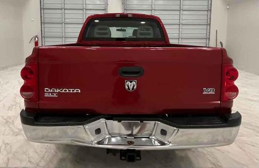 Inferno Red Crystal Pearlcoat 2006 Dodge Dakota SLT Quad Cab