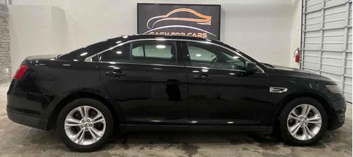 Shadow Black 2016 Ford Taurus SEL