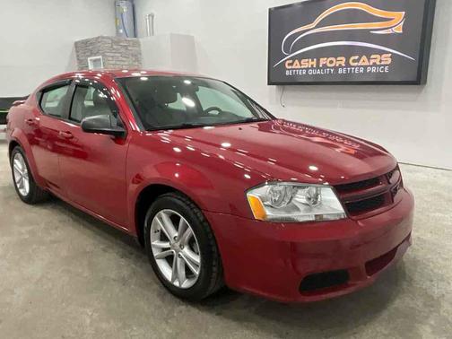 Redline 2 Coat Pearl 2014 Dodge Avenger SE
