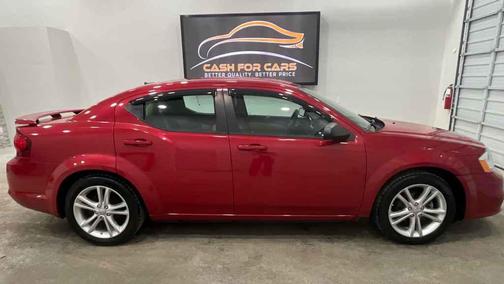 Redline 2 Coat Pearl 2014 Dodge Avenger SE