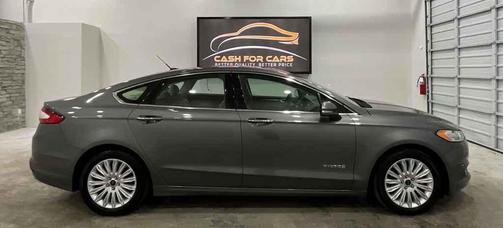 2014 Ford Fusion Hybrid SE