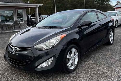 2013 Hyundai ELANTRA GS