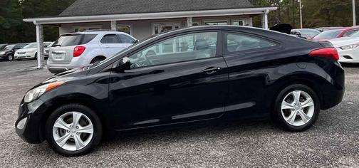 2013 Hyundai ELANTRA GS