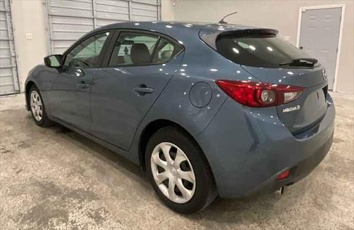 2015 Mazda Mazda3 i Sport