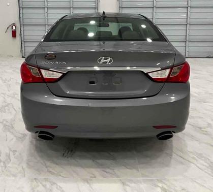 Harbor Gray Metallic 2011 Hyundai SONATA SE