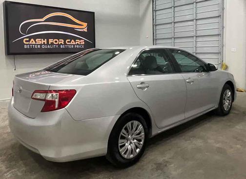 2014 Toyota Camry LE