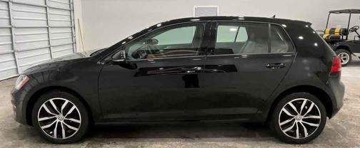 2017 Volkswagen Golf TSI S 4-Door