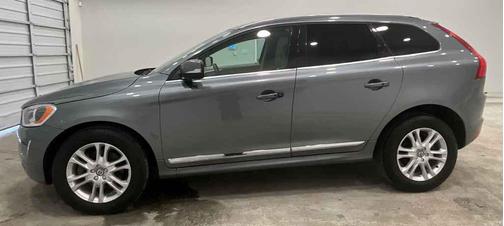 2016 Volvo XC60 T5 Drive-E Premier