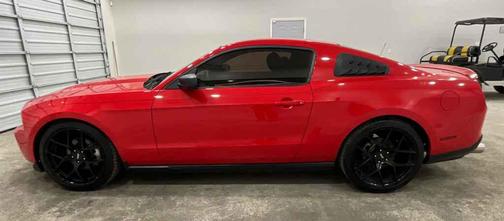 2012 Ford Mustang V6
