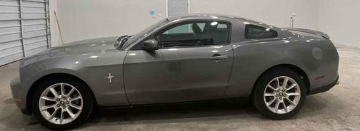 2010 Ford Mustang Base