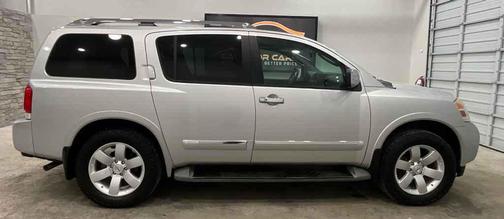 2011 Nissan Armada SV