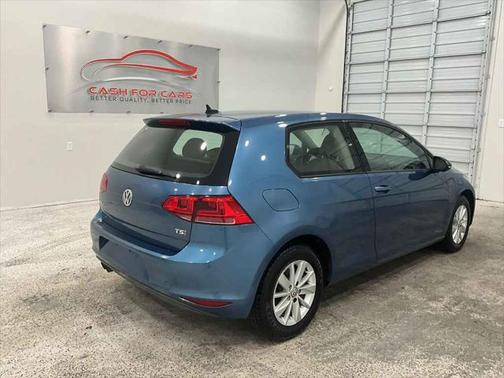 2015 Volkswagen Golf TSI S 2-Door