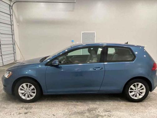 2015 Volkswagen Golf TSI S 2-Door