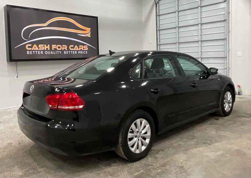 2015 Volkswagen Passat 1.8T S