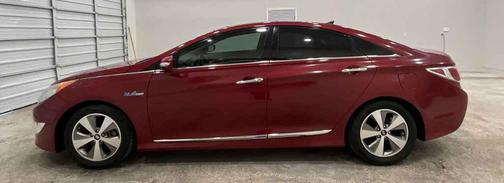 2011 Hyundai SONATA Hybrid Base